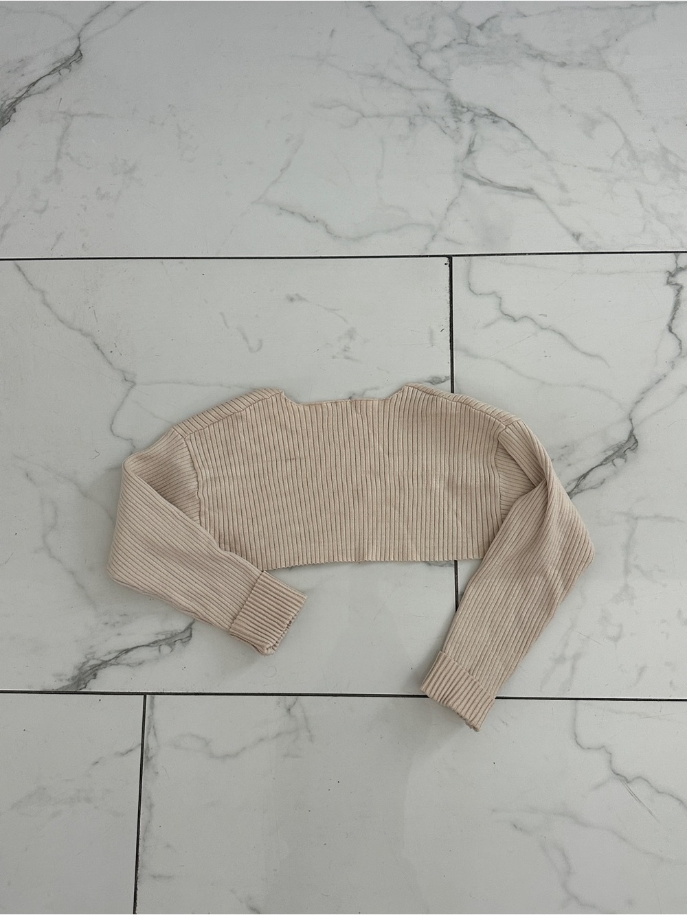 Cropped Ribbed Shrug - Cream - Picture 2 of 3
